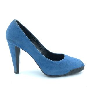 Tod’s Cerulean Blue Suede Hidden Platform Pebble Sole Pump Heels Size 7.5